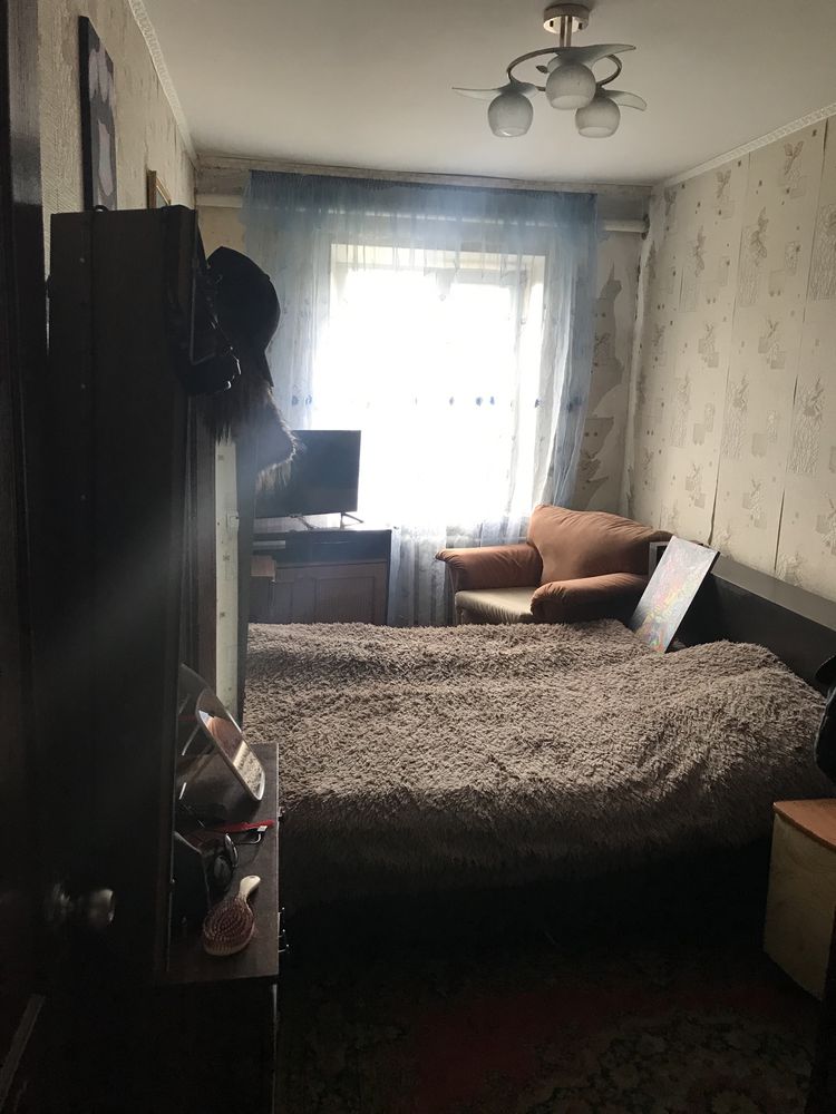 ЮГОК пр-т Южный 3 продам 3-х комн. Студия с узаконеной перепланировкой