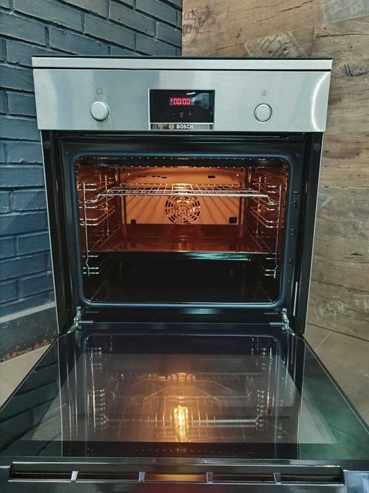 Електрична плита/електроплита BOSCH HCA744250Q гарантія доставка бу бв