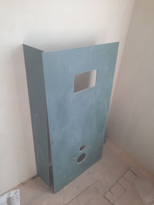 Плитка на инсталяцыя,все вырезано только приклеить