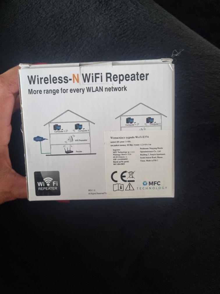 Wzmacniacz sygnału wifi repeater 2,4 GHz nowy