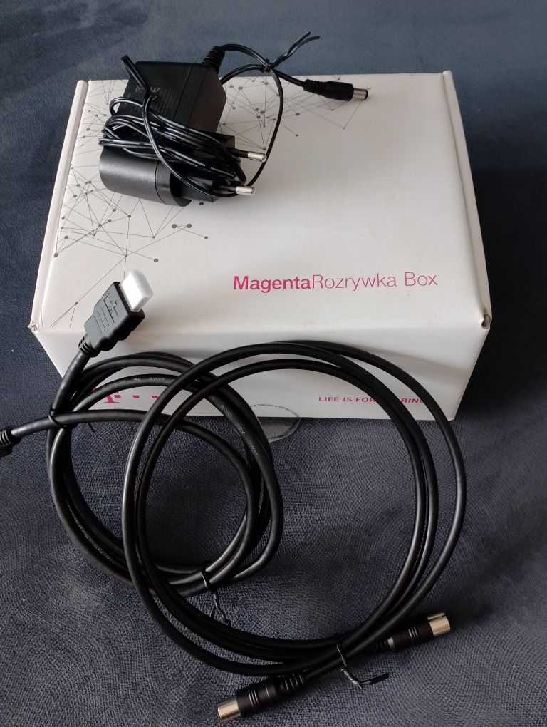 Dekoder Magenta Box