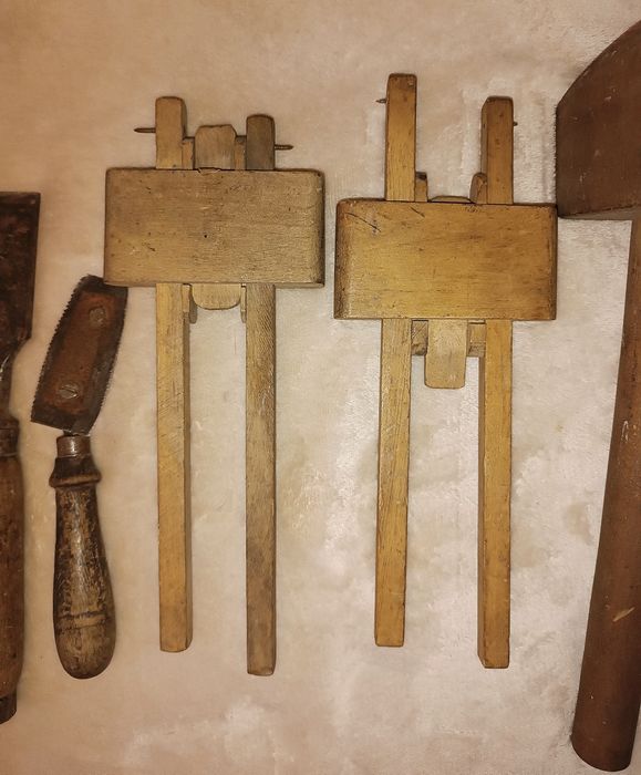Stare narzędzia stolarskie