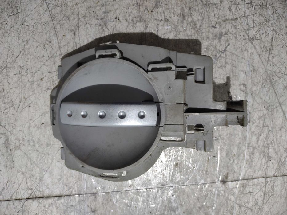 Klamka wewnętrzna prawy przód CITROEN C3