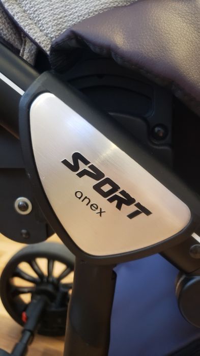 Продам коляску anex sport