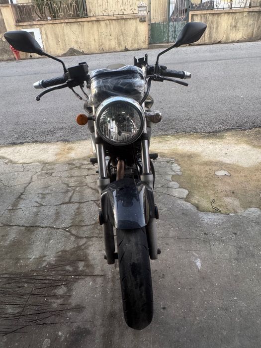 Daelim Roadwin FI 125