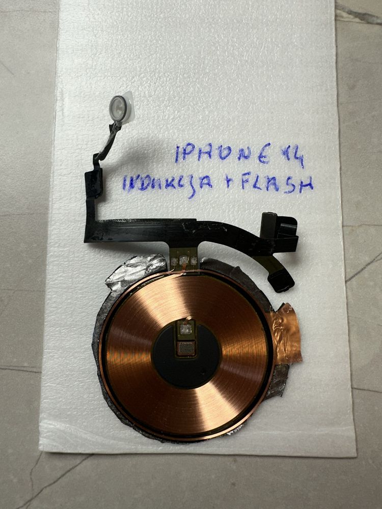 Iphone 14 indukcja plus flash latarka oryginał