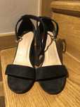 Czarne buty na klocku