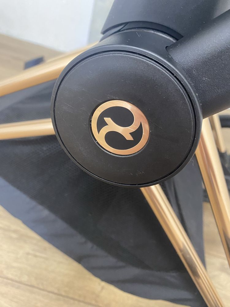 Продаю коляску cybex priam 4.0 2024 год. Возможен торг