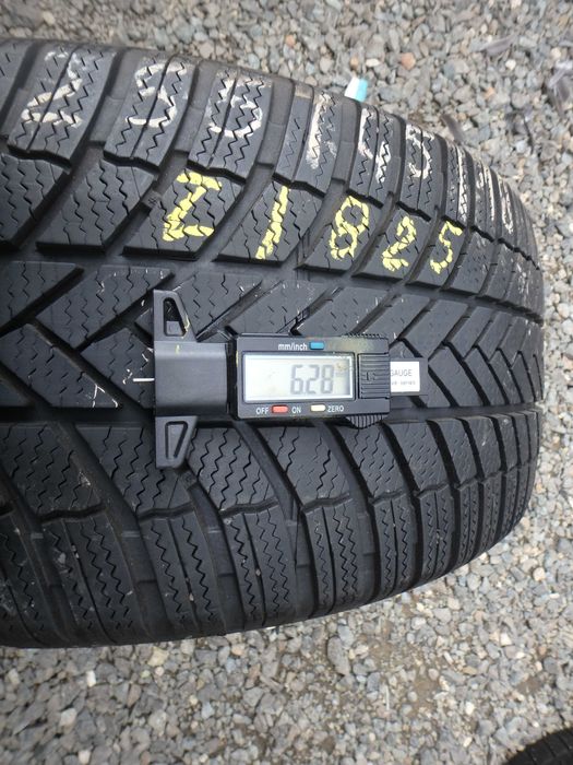 255/45r18 255/45/18 Bridgestone Blizzak LM005 Z/825