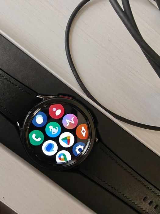 Samsung galaxy watch 6 classic (стан нових)