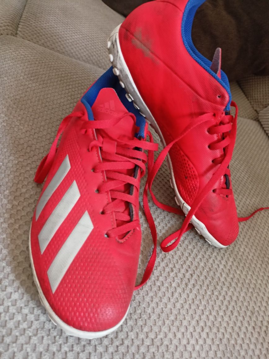 Buty turfy adidas