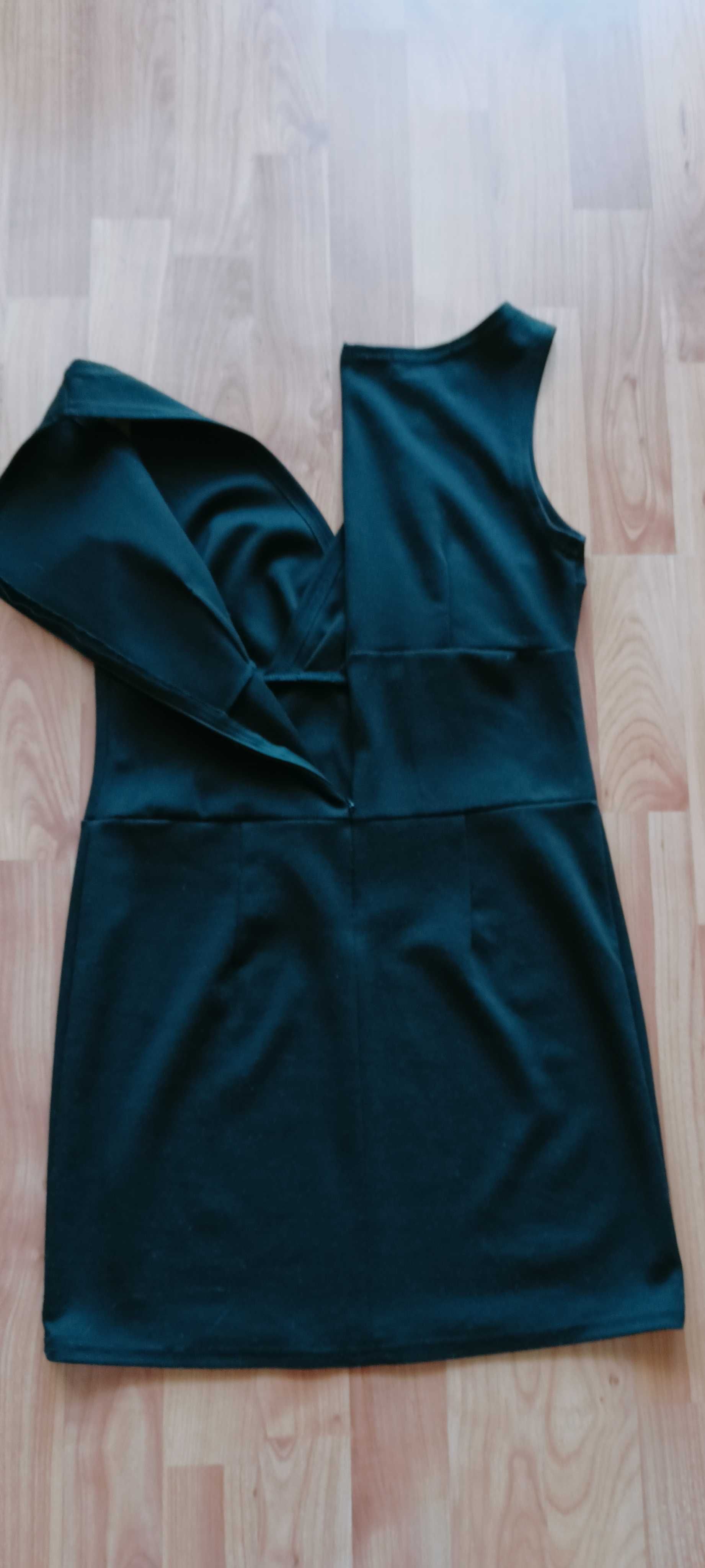 Sukienka mini mała czarna M L