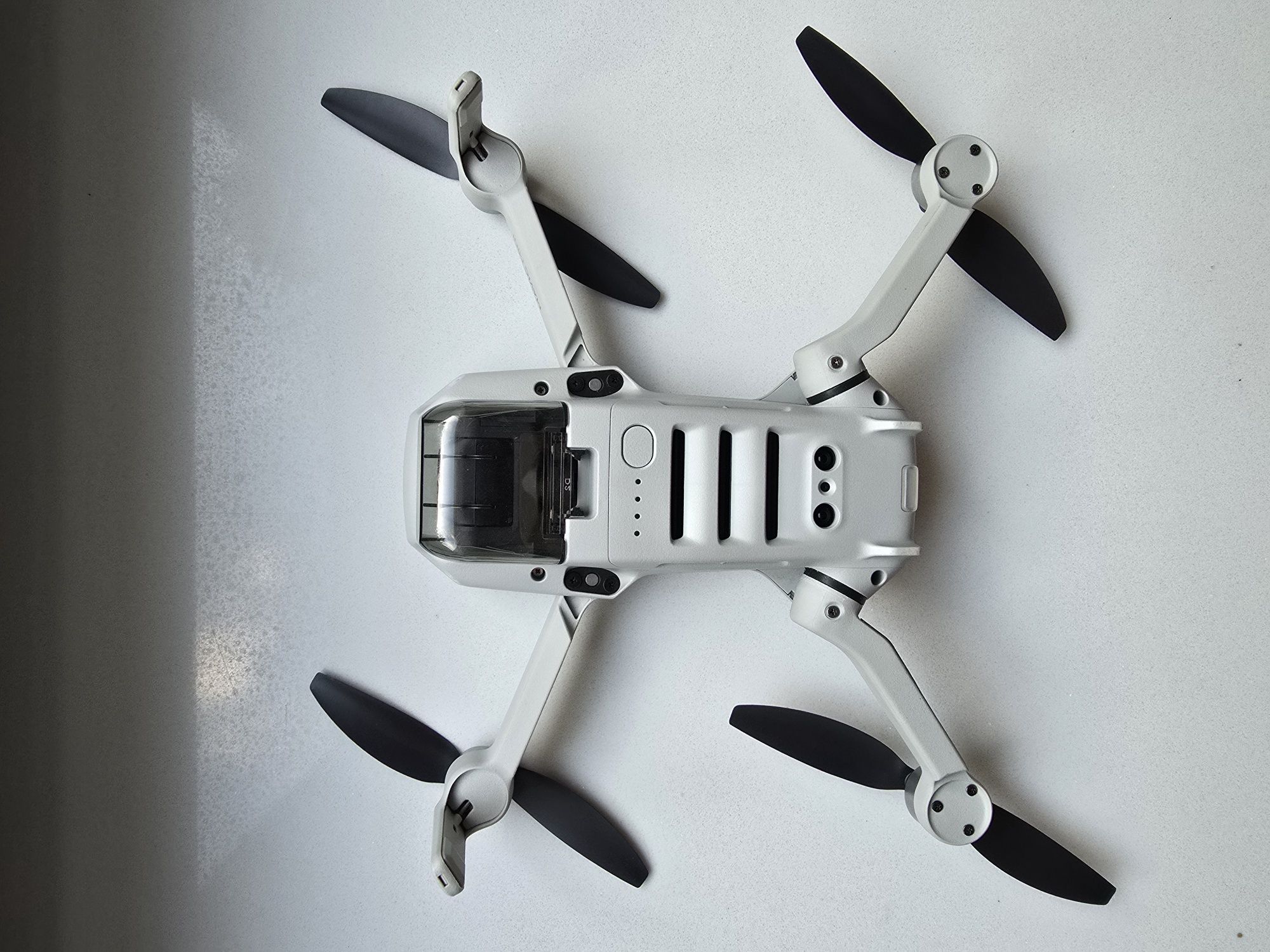 DRON DJI Mavic MINI, 2x - 3 baterie 2x - pilot 2x -etui + akcesoria