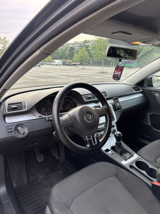 Volkswagen Passat B7 2014 1.6 TDI BlueMotion