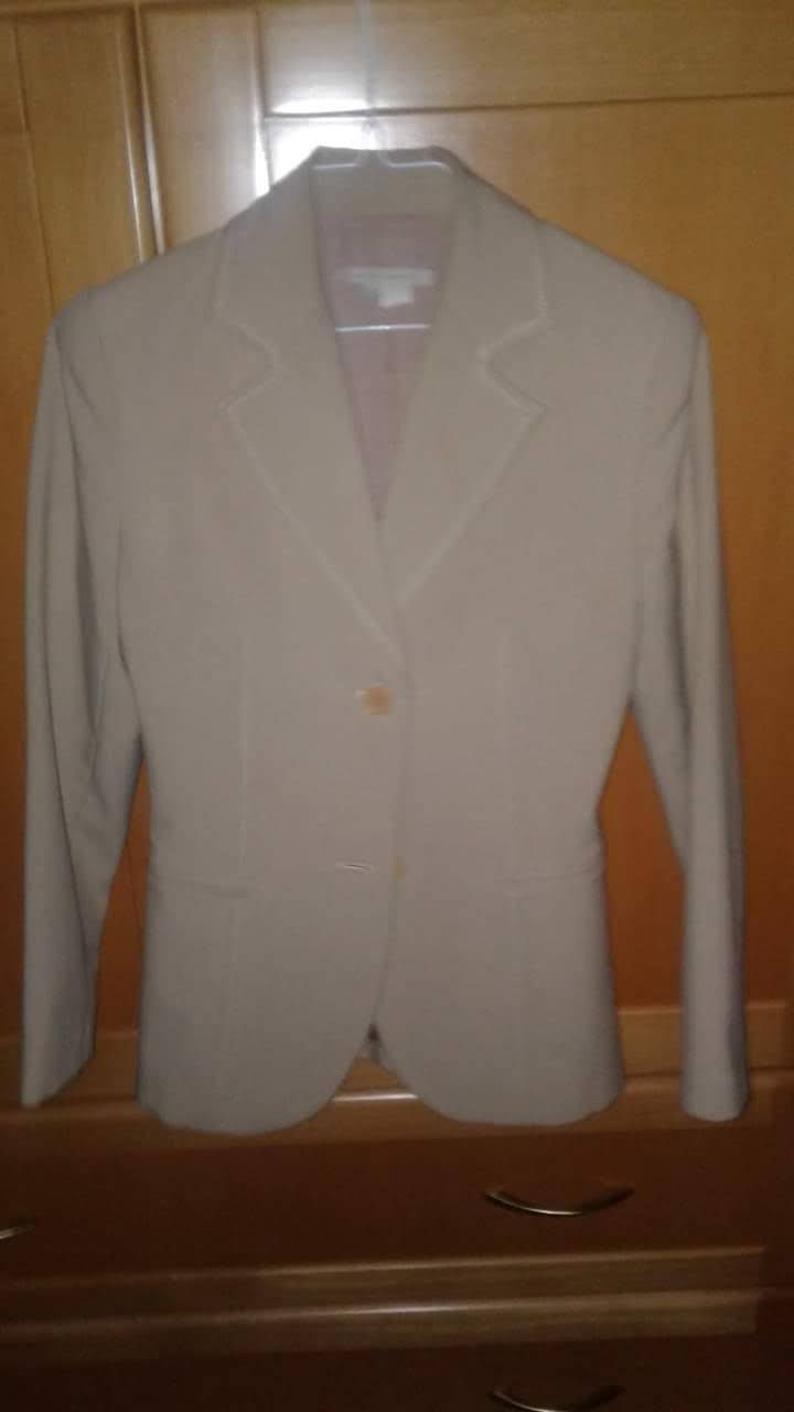 Blazer beje Cintado ( Zara )C/ Novo