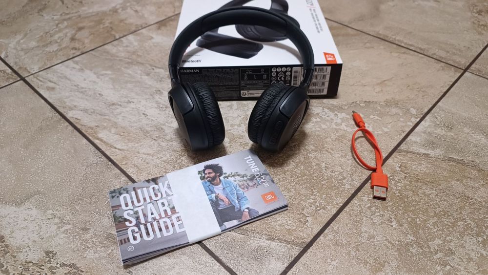 Наушники JBL 520 Вт.