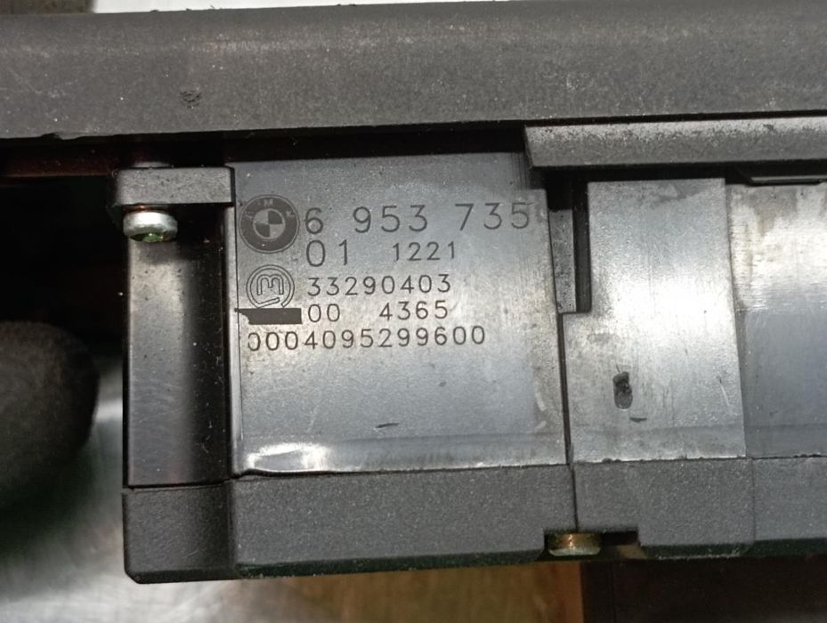 Botão / interruptor de luzes BMW 5 (E60)