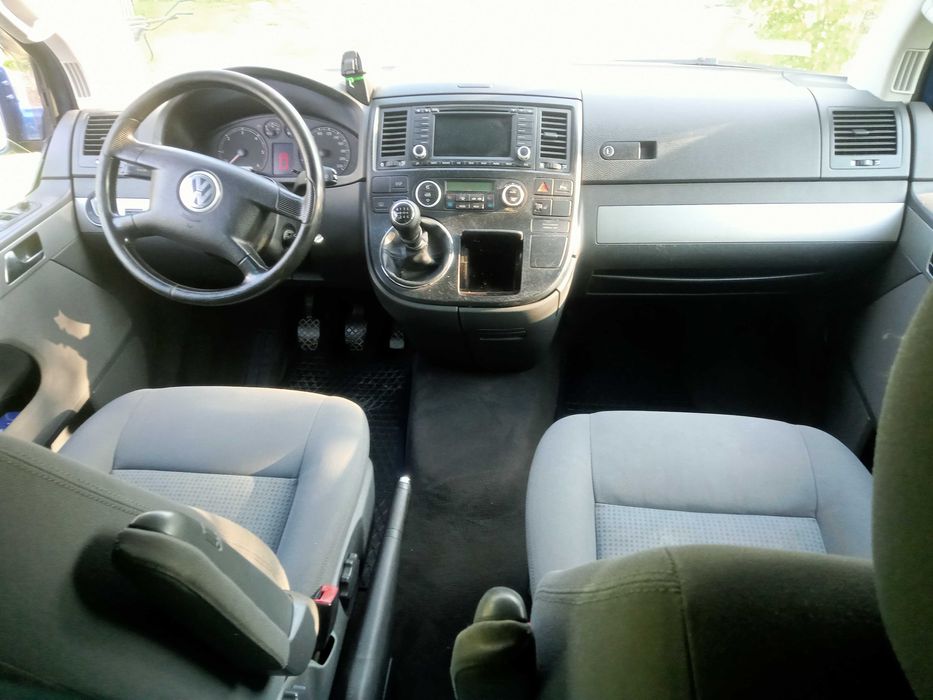 VW multivan T5 Oryginalny 2.5tdi 174km