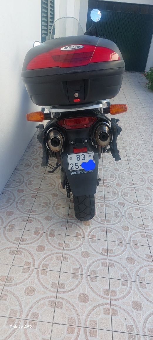 Moto Honda Varadeo 1000 XL troca