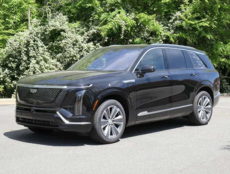 Cadillac VISTIQ      2026