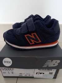 Sapatinhas New Balance, tamanho 21