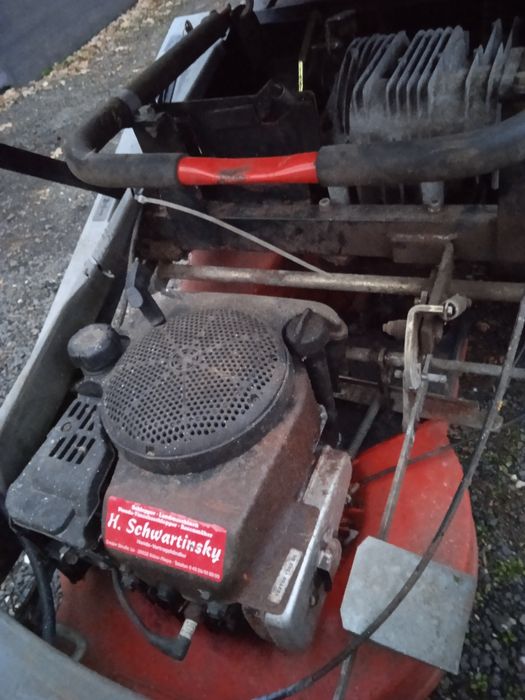 Kosiarka spalinowa traktorek