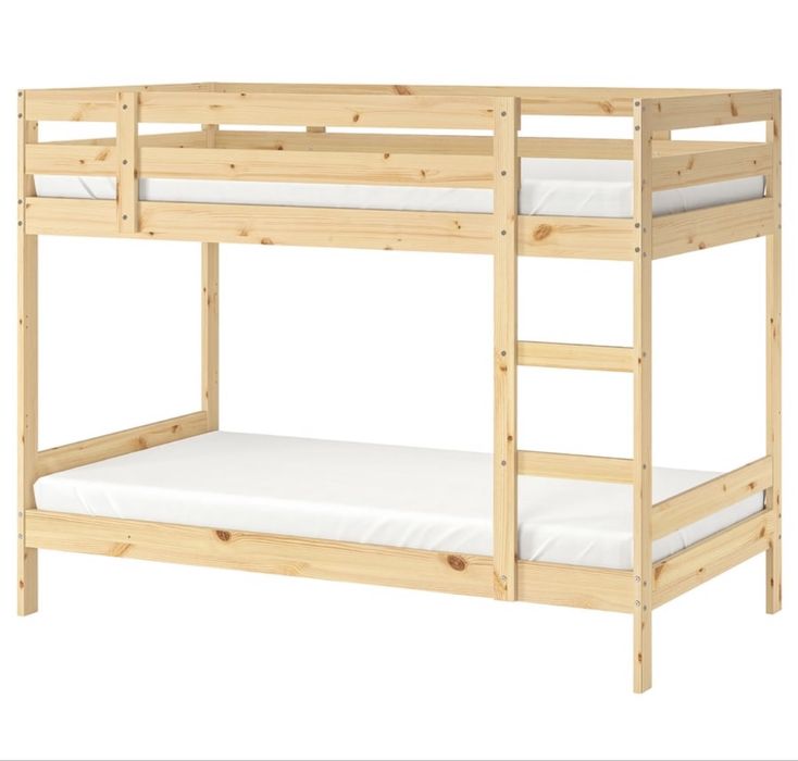 Łóżko piętrowe Sosna – solidne i funkcjonalne