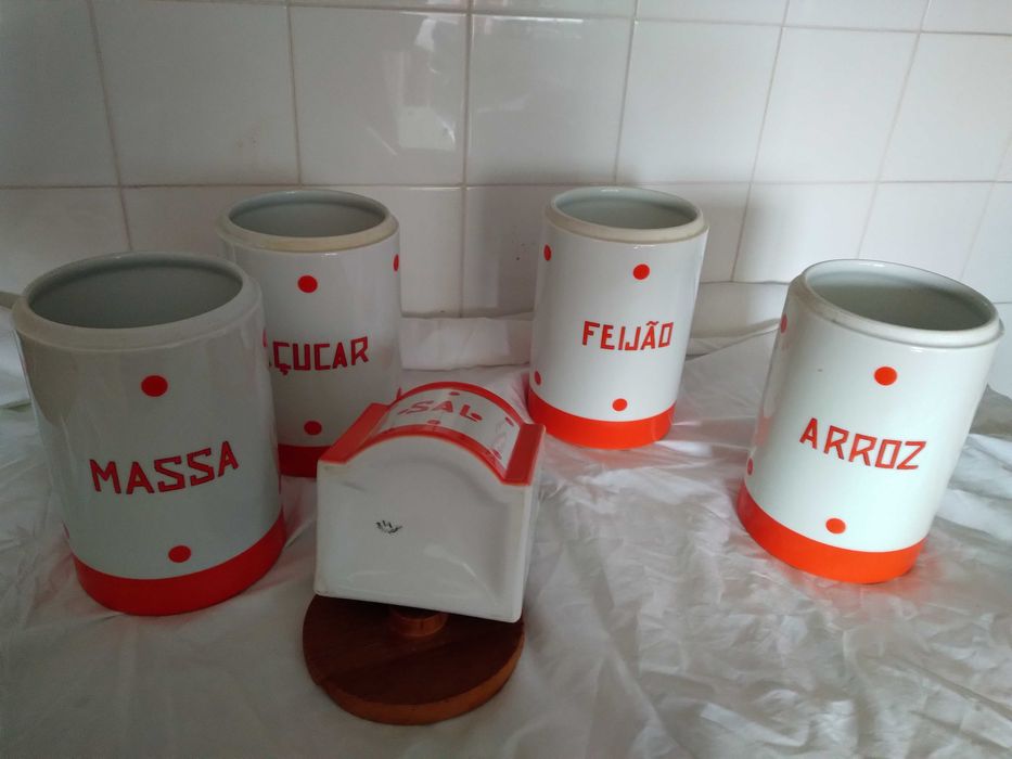 Conjunto de cozinha Vista Alegre