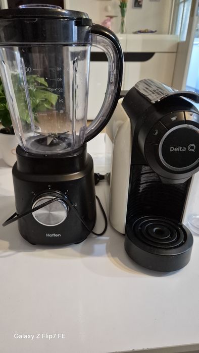 Ekspres na kapsulki i blender