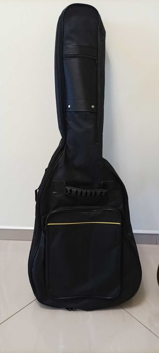 Gitara z pokrowcem