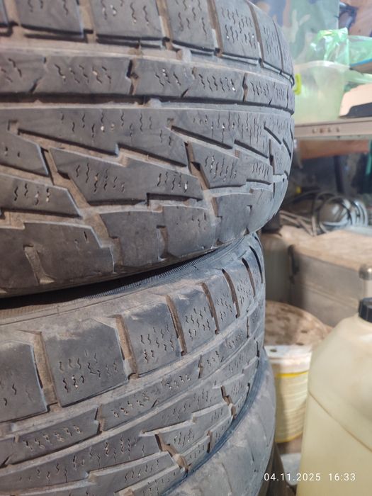 Резина 195 65 R15 зима 2шт.