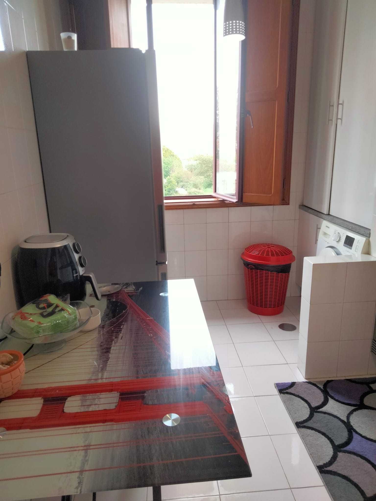 Apartamento T1  Condomínio Golf Mar em um lugar calmo e tranquilo.