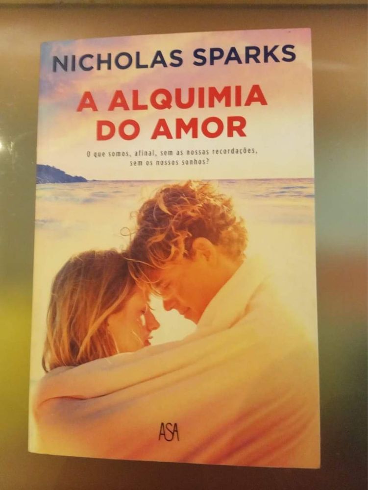 Livros de NICHOLAS SPARKS desde 7€50