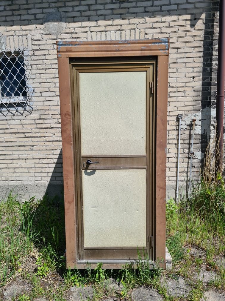 WC kontyner ( przenośny )
