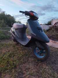 Продам скутер Honda Tact 24