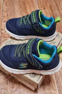 Кроссовки skechers р.23