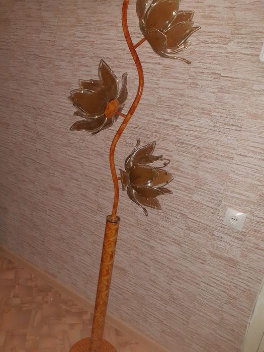 Торшер квіти на 3 квітки