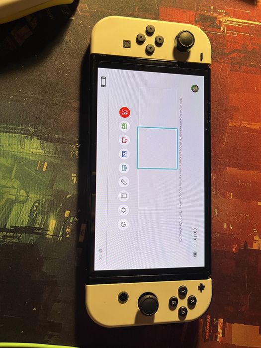 Nintendo switch OLED повний комплект +джойкони hori + картридж фіфа21