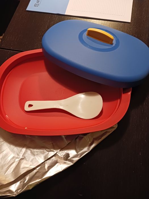 Travessa tupperware NOVA vermelha/azul