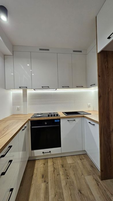 Meble kuchenne pokojowe zabudowy wnęk  szafy na wymiar dla każdego