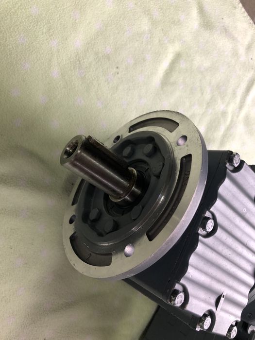Przekładnia motoreduktor SEW płynna regulacja 0-63 obr/min
