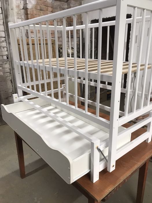 Продам НОВЕ дитяче ліжечко(виробництво)