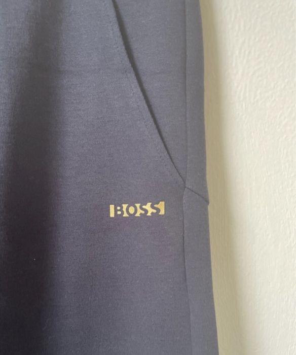 Calças Boss tamamho S