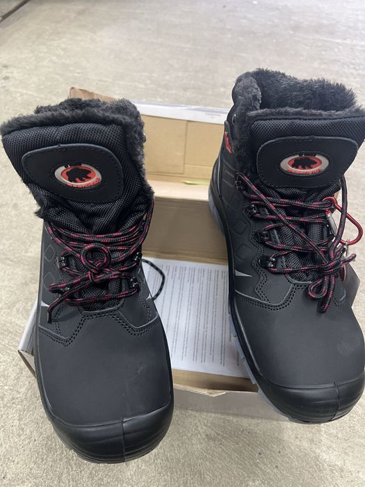 Nowe Buty zimowe trzewiki robocze Bearfield 43