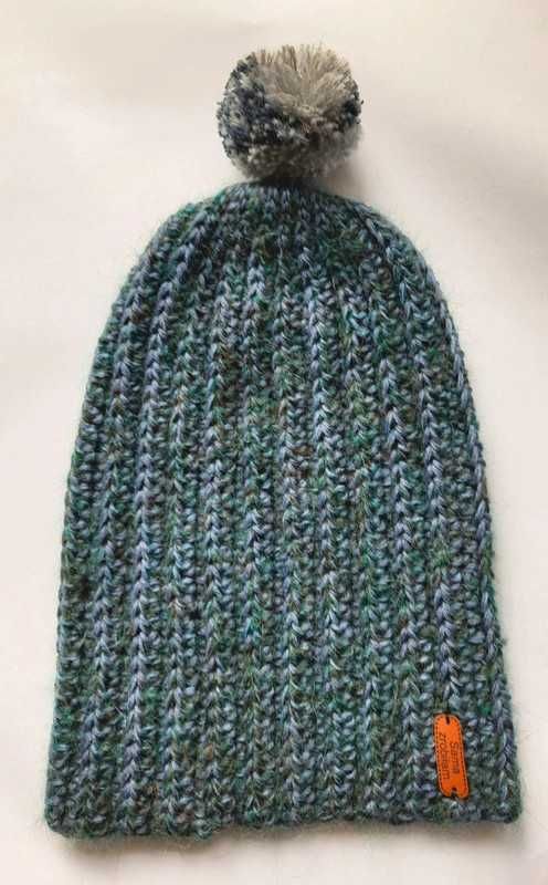 Czapka szydełkowa z wełną moherowa, melanż, roz. uniwersalny, unisex