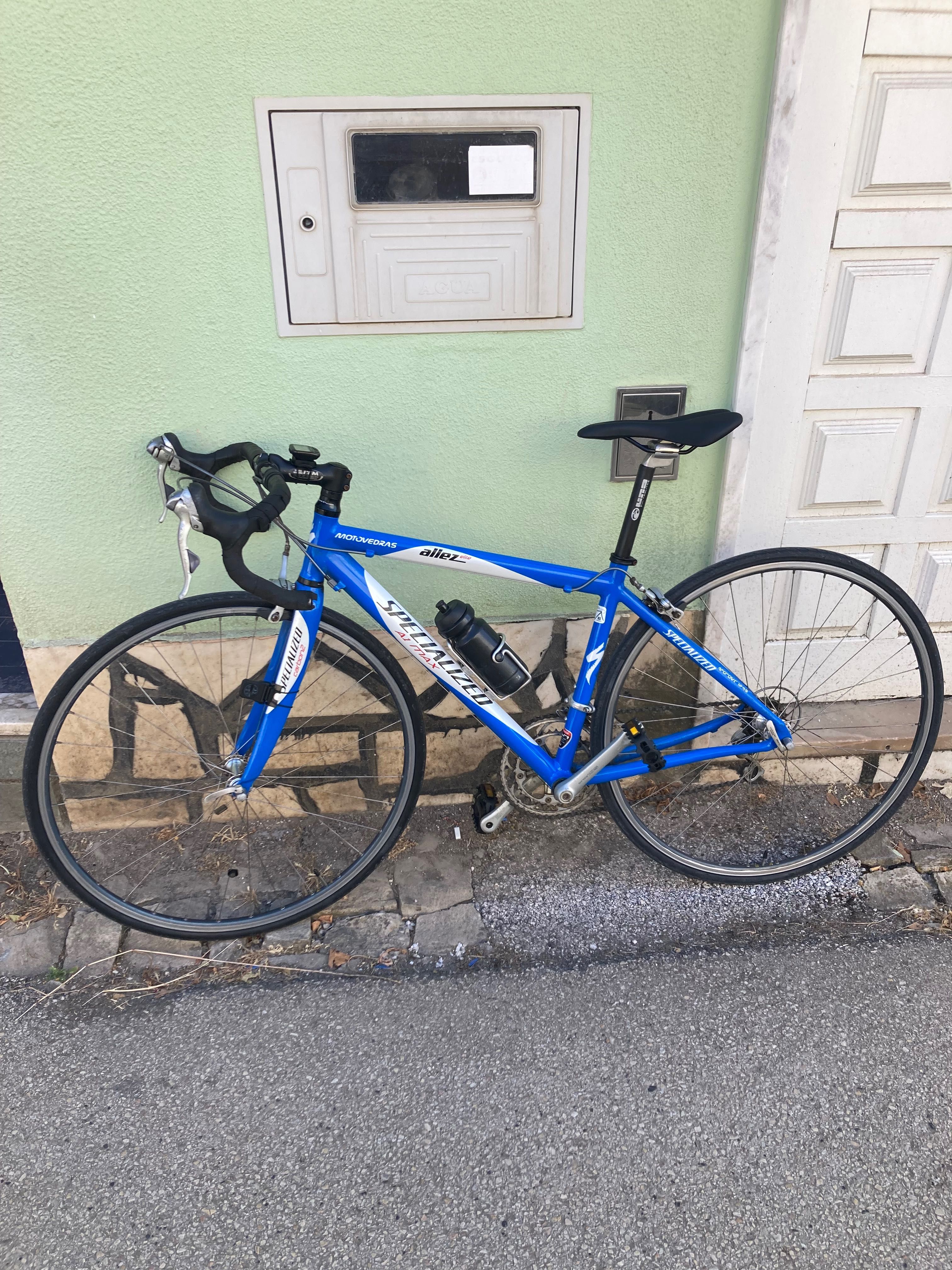 Bicicleta estrada Specialized Allez Carbon2