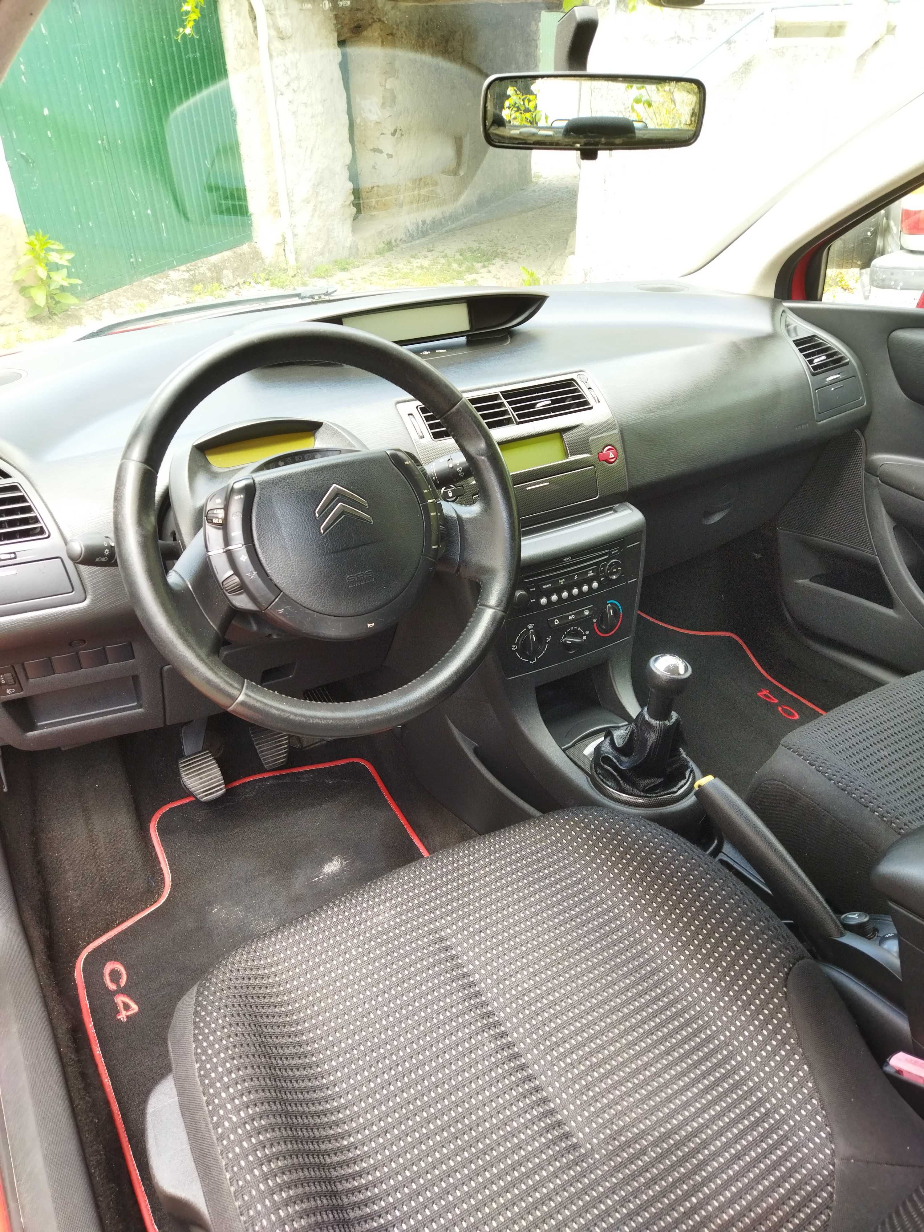 Citroen C4 coupé