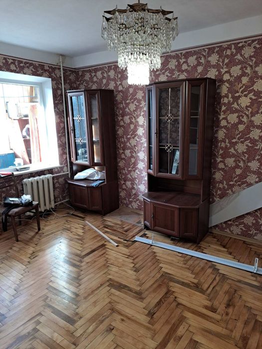 Продажа 2-х комнатной квартиры на Бабурке.