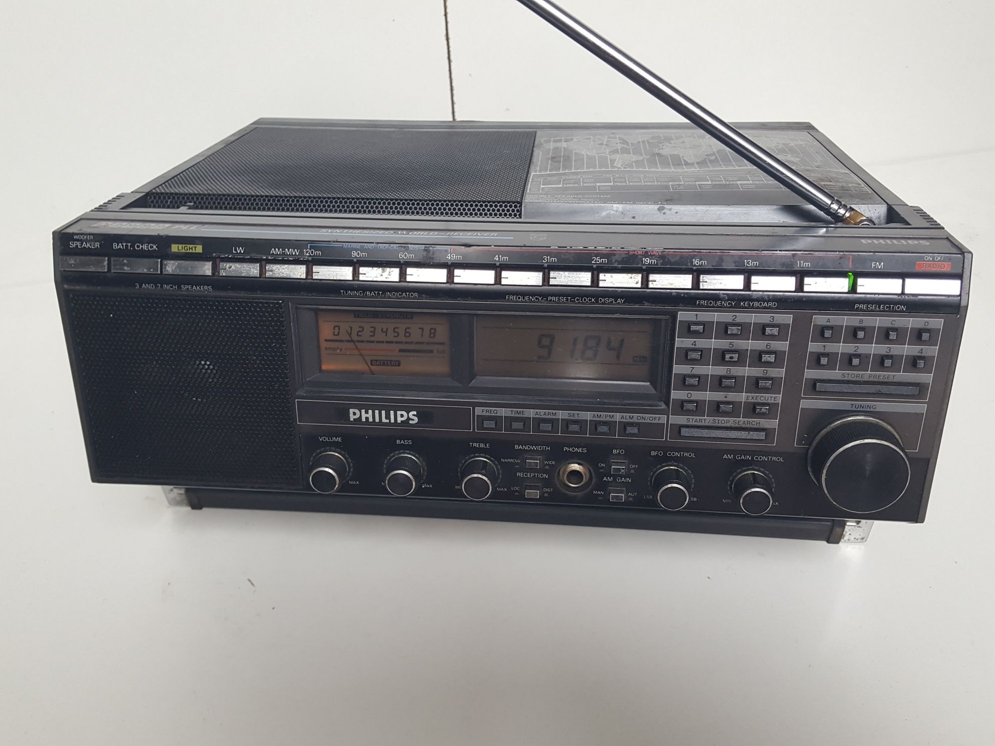 Radio raro Philips D2999PLL
