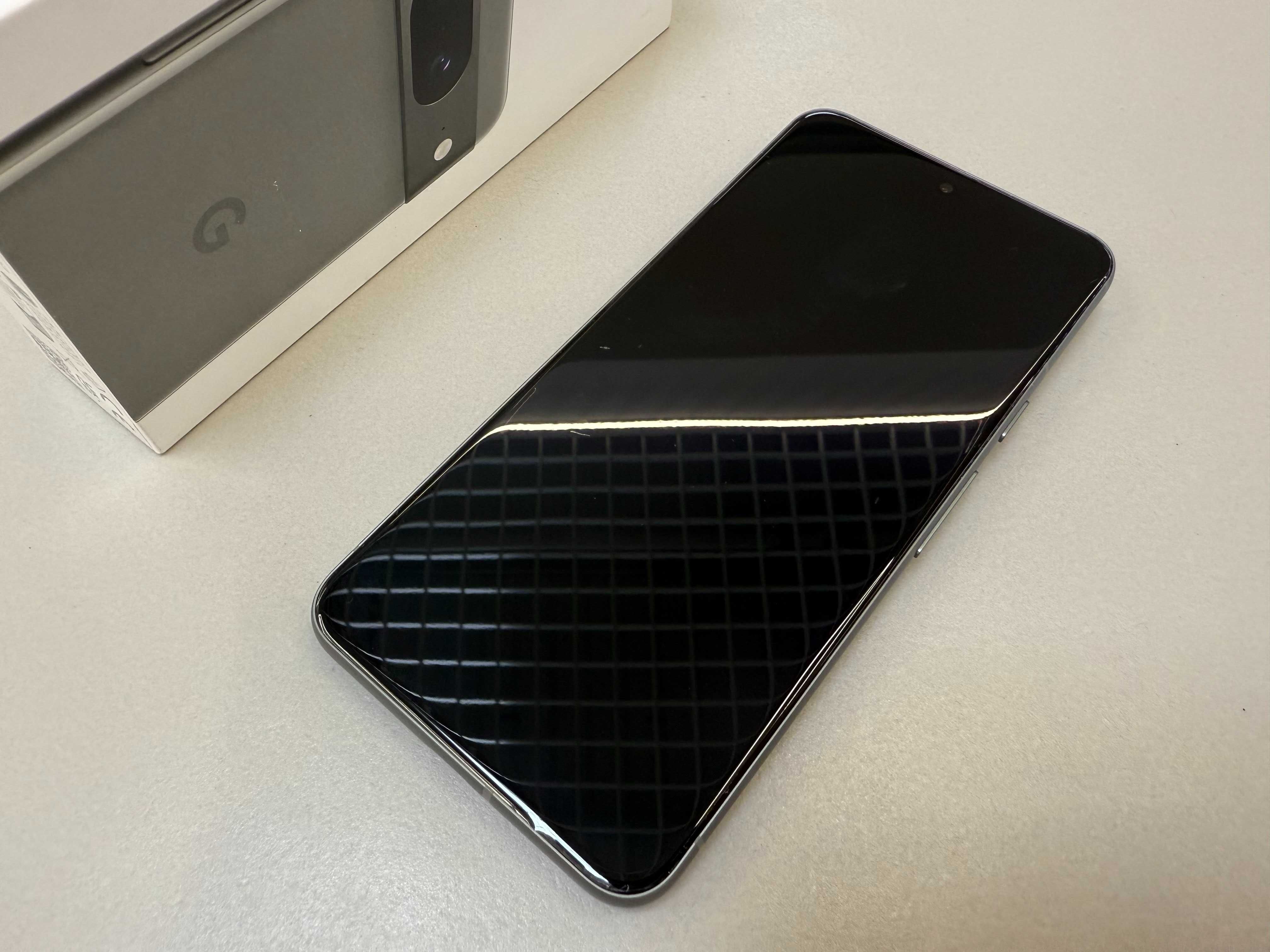 Google Pixel 8 128GB Zielonoszary Teletorium Auchan Wałbrzych